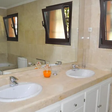Apartamento En Jardines De Nueva Galera- Apartamento *